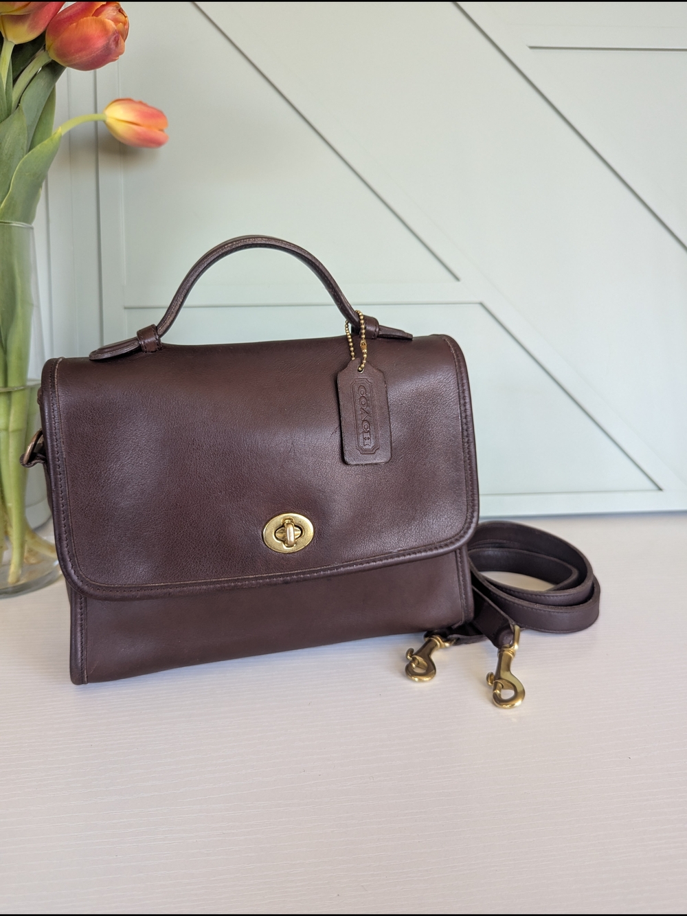 Vintage Coach Court Bag (style number 9870), - Picture 3 of 15